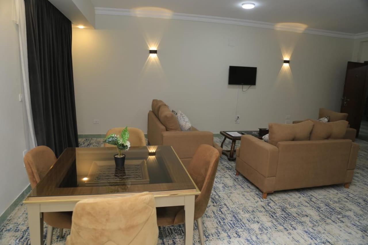 Отель Elminya Compound Экстерьер фото